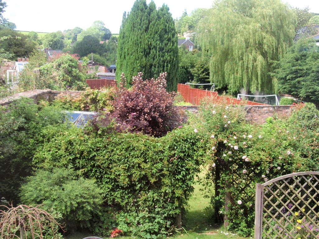 Weston House Bed and Breakfast Bampton  Δωμάτιο φωτογραφία