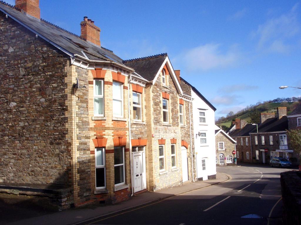 Weston House Bed and Breakfast Bampton  Εξωτερικό φωτογραφία